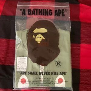BAPE Olive Drab Shark Tee Mens Size Medium